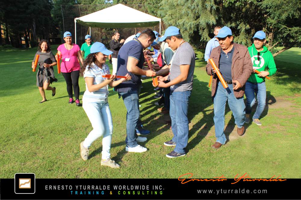 Talleres de Team Building para equipos de alto rendimiento en LATAM