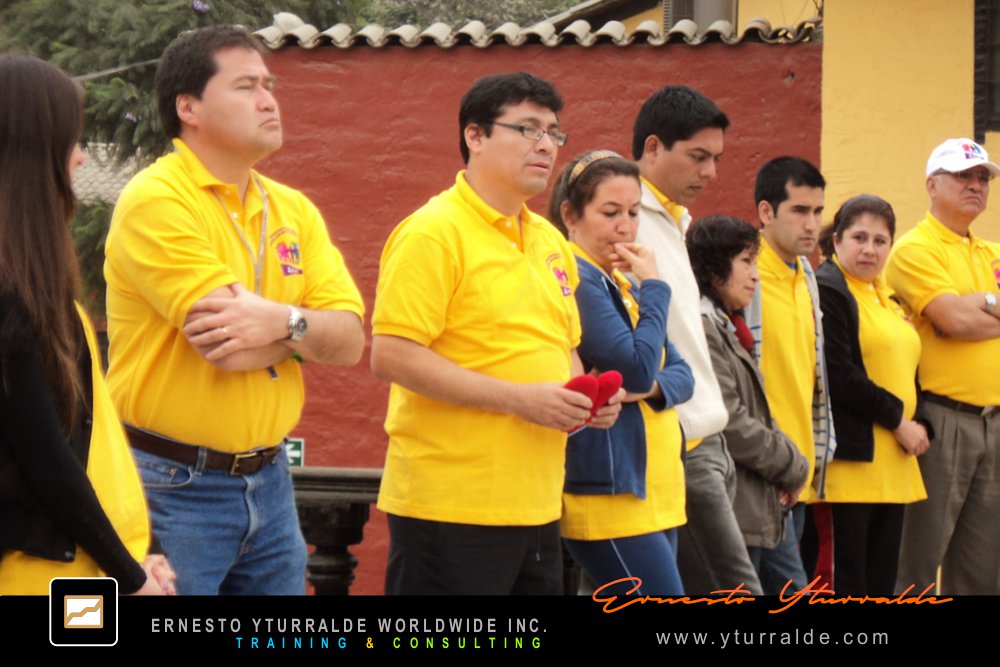 Team Building Group LATAM | Taller de Trabajo en Equipo orientado al liderazgo compartido y la sinergia organizacional